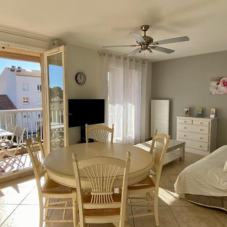 Les Locations Cinaureva "Les Iles D'Or" Apartment La Londe-les-Maures Exterior foto